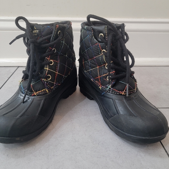Girls Sperry boots sz 1 - Picture 5 of 8